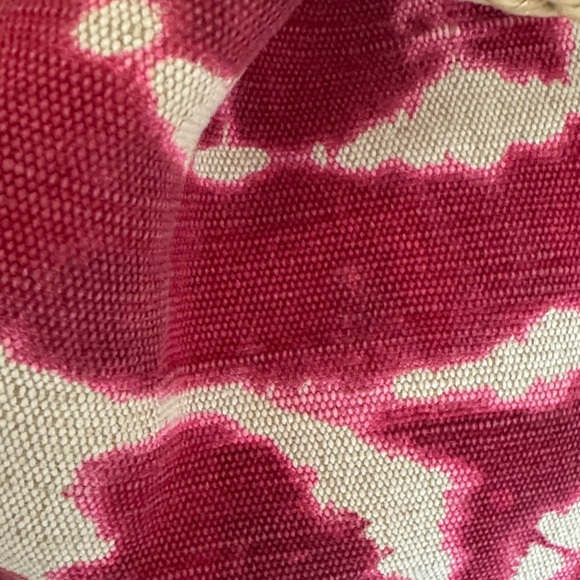 Michael Kors Marina Canvas Tote Red and Cream Tie-Dye Shoulder Bag - Picture 2 of 7